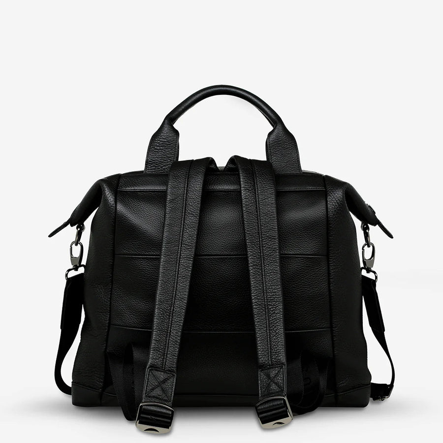Comes in Waves Bag Black - Kohl and Soda