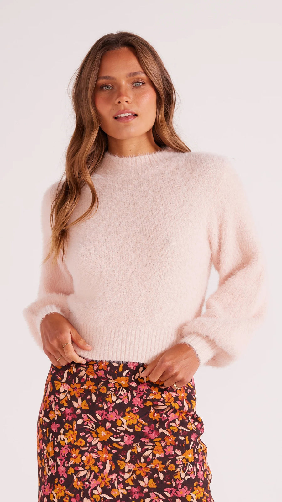 Luma Fluffy Sweater Pink - Kohl and Soda