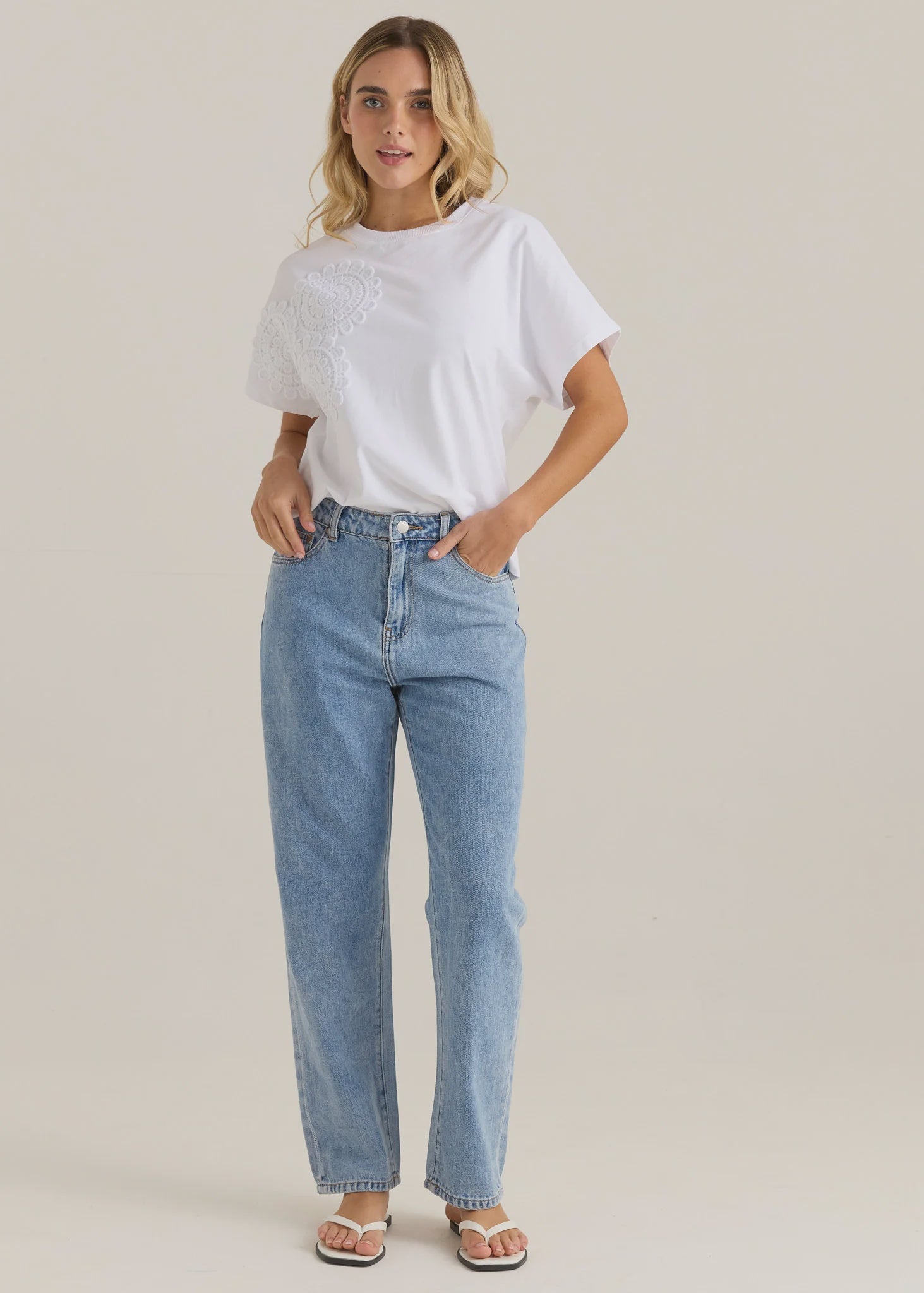 Kalani Straight Leg Jeans - 90s Blue Wash
