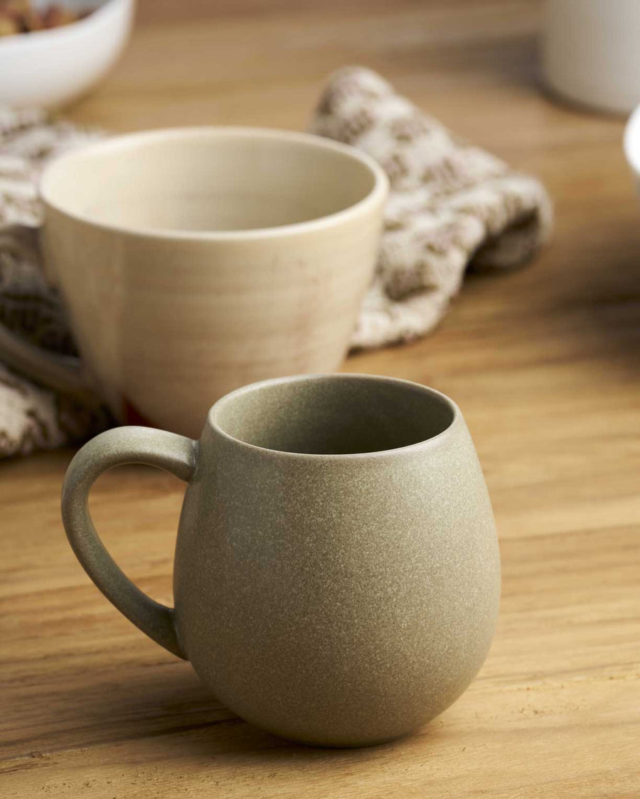 Hug Me Mugs Olive Set of 4