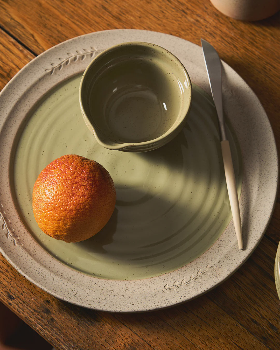 Kitchen Life Platter 30cm Peppercorn