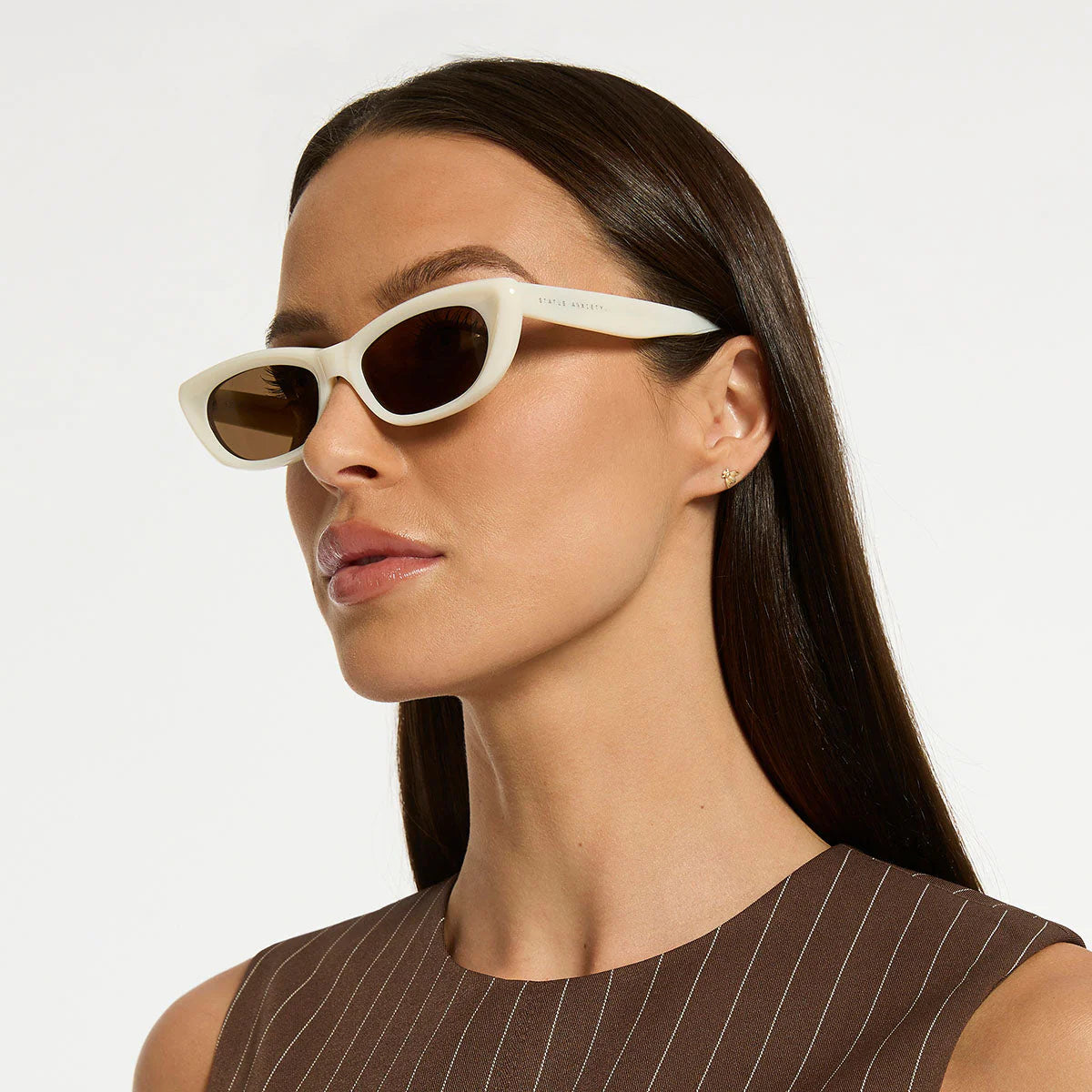 Sidelines Sunglasses Bone