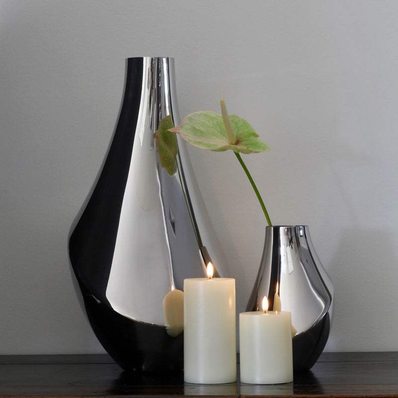 UYUNI Medium Classic Pillar Candle - Nordic White