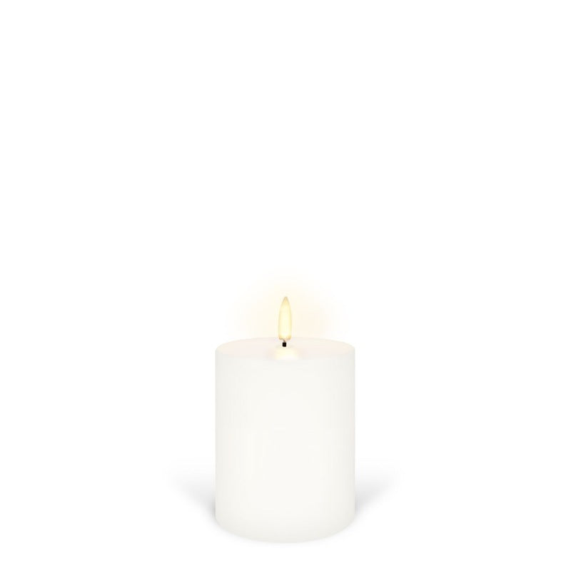 UYUNI Small Classic Pillar Candle - Nordic White