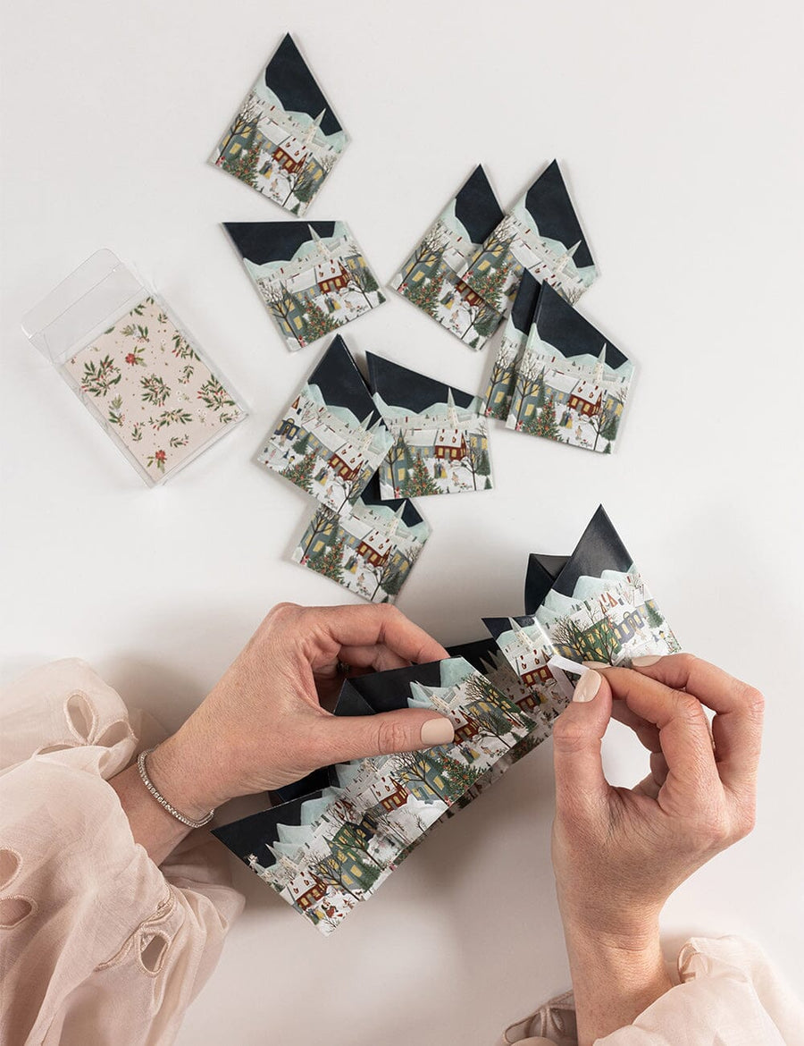 10 Pack Christmas Paper Crown Hats - The Christmas Village