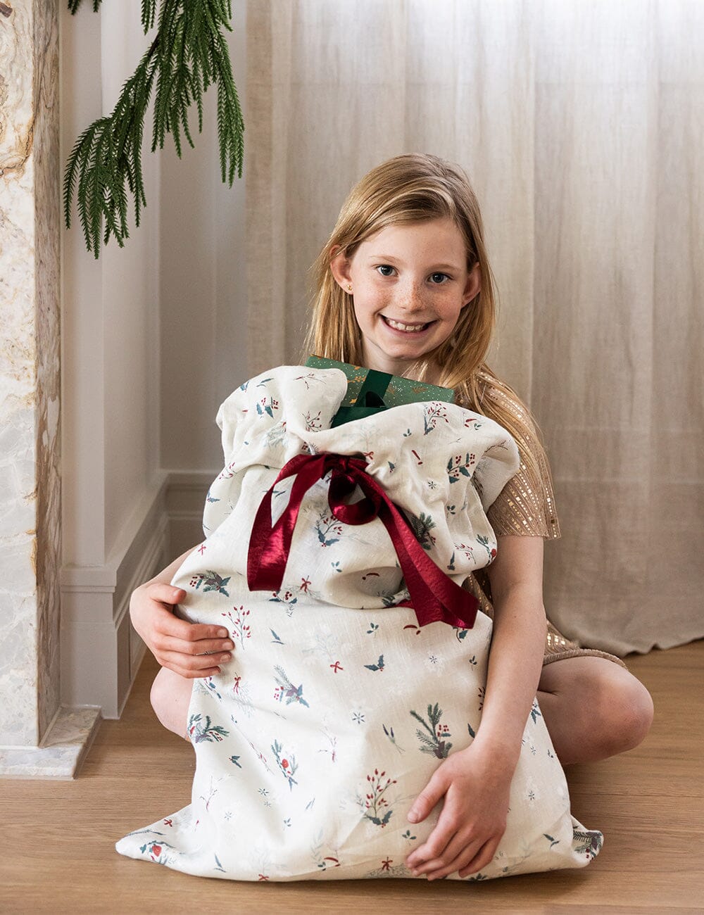 Heirloom 100% Linen Christmas Santa Sack Heirloom Holly