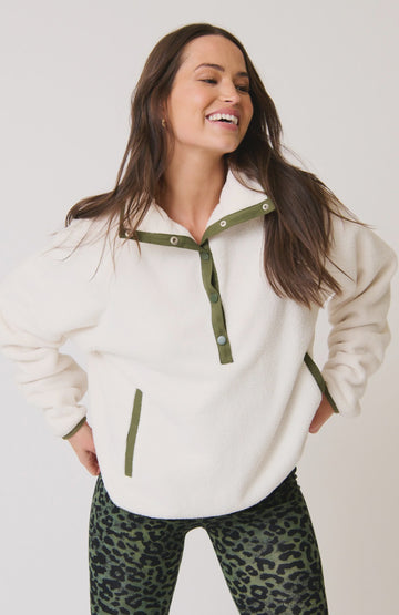 Mattie Pullover Cream/Khaki