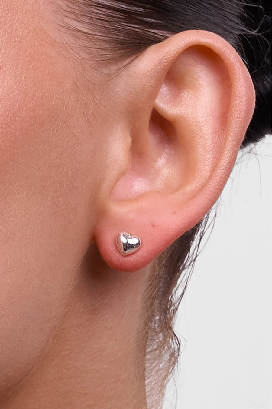 Winnie Heart Earring