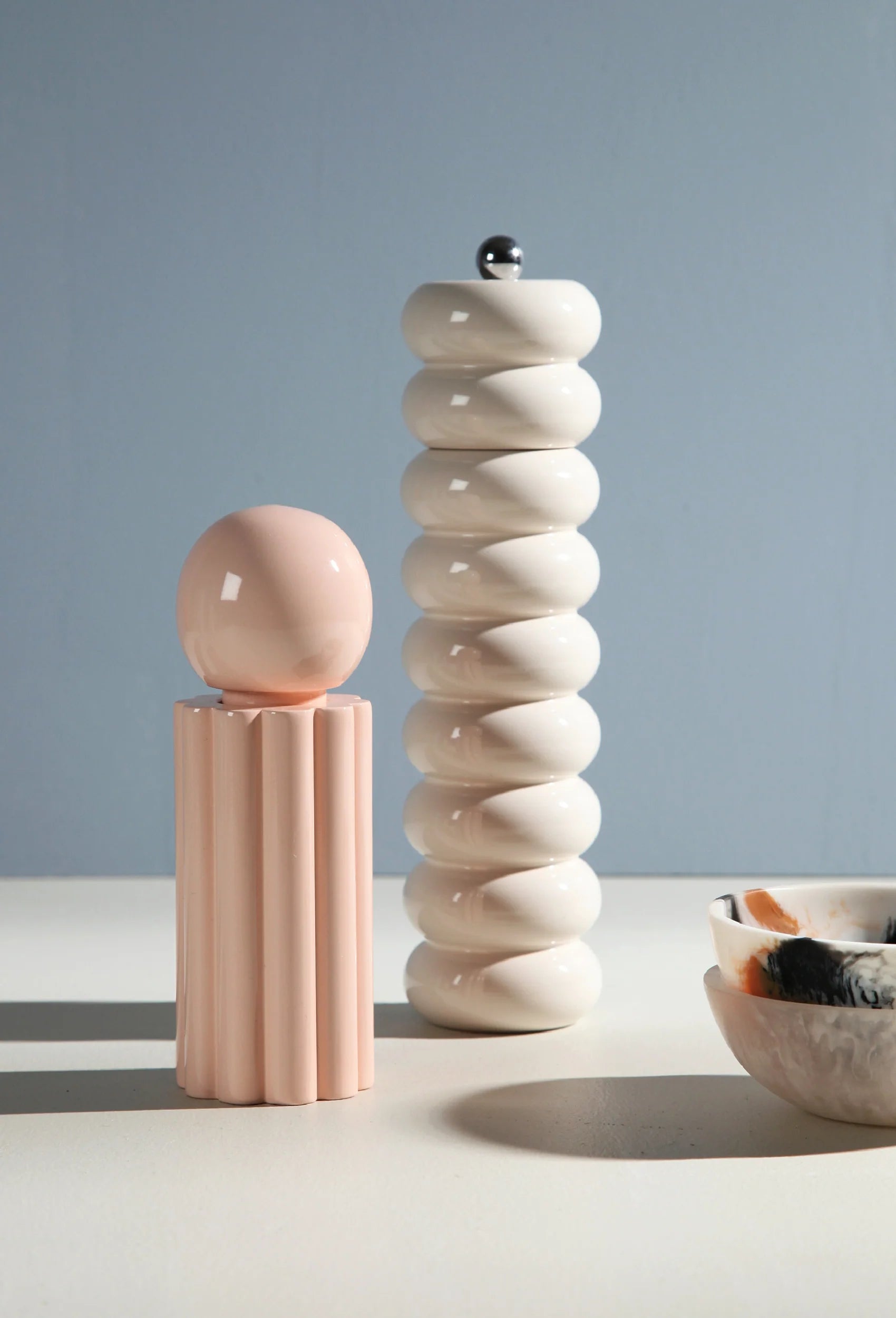 Delphi Salt or Pepper Grinder Ivory