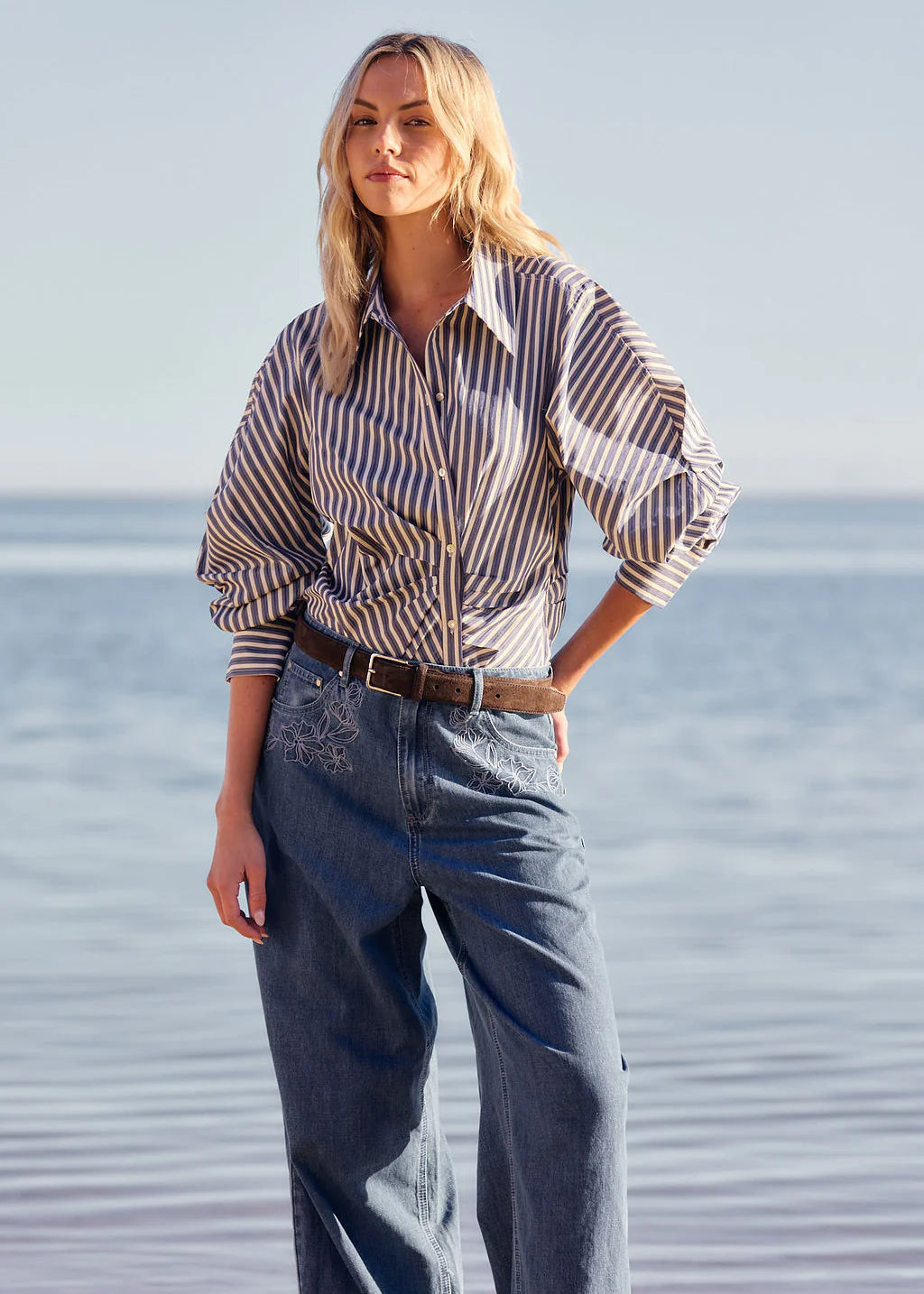Aspen Asymetrical Opening Shirt Navy Stripe