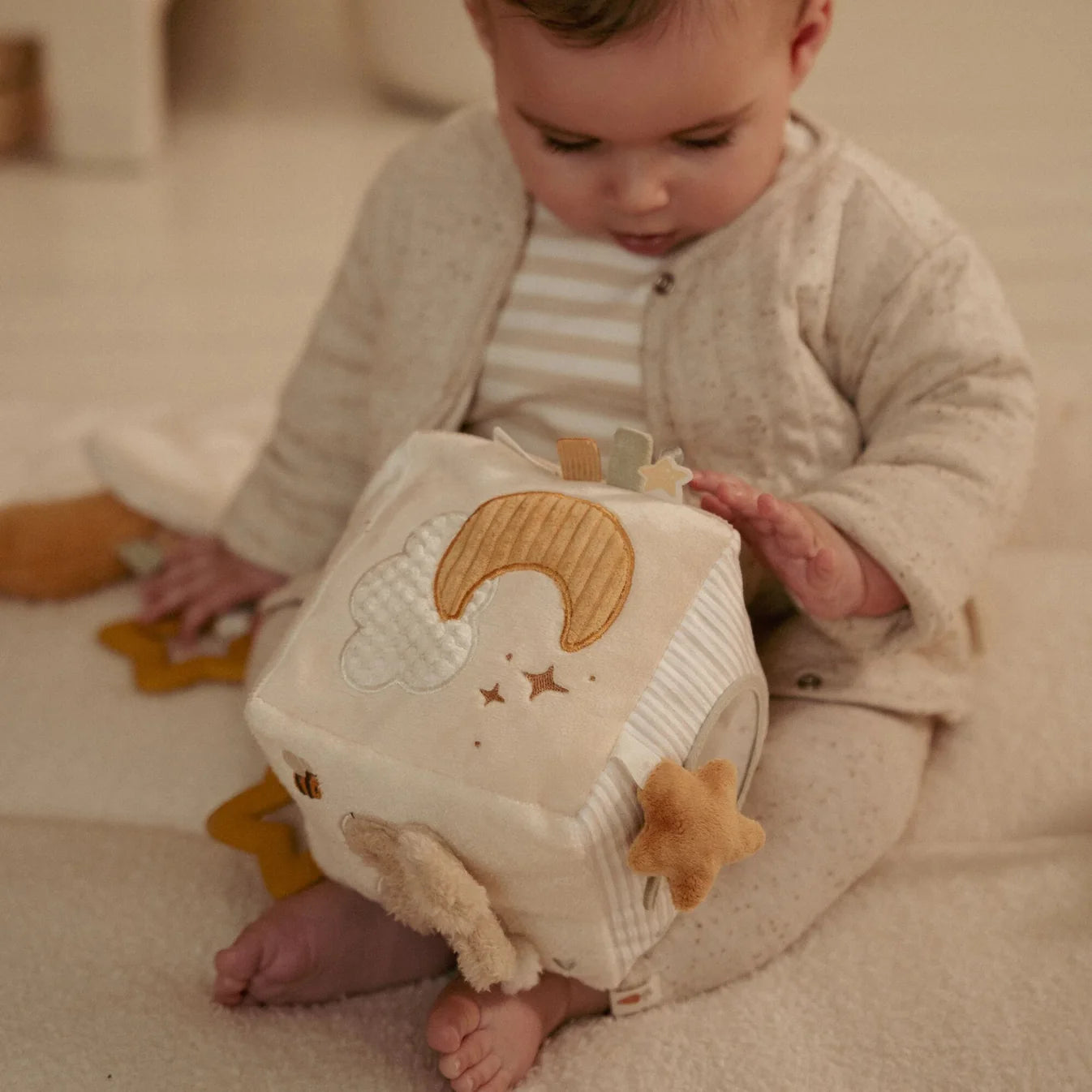 Little Dutch Activity Cube - Soft Goose