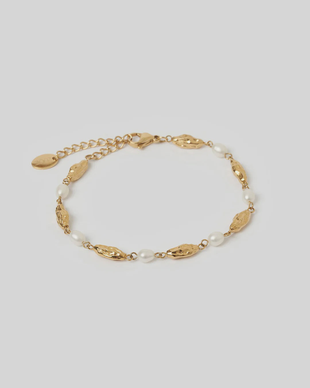 Mimi Pearl & Gold Bracelet