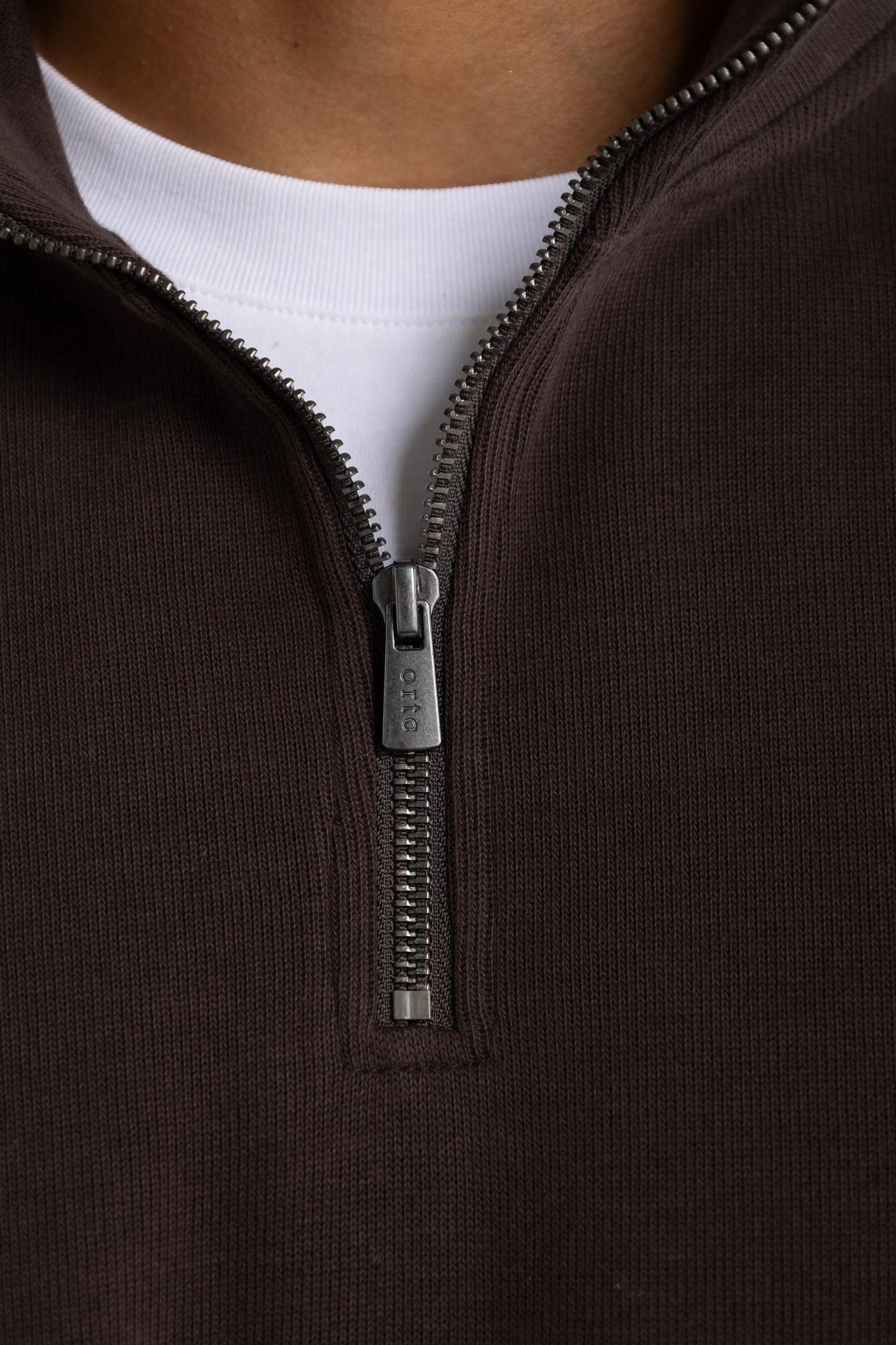Aiden Quarter Zip Sweater Carob