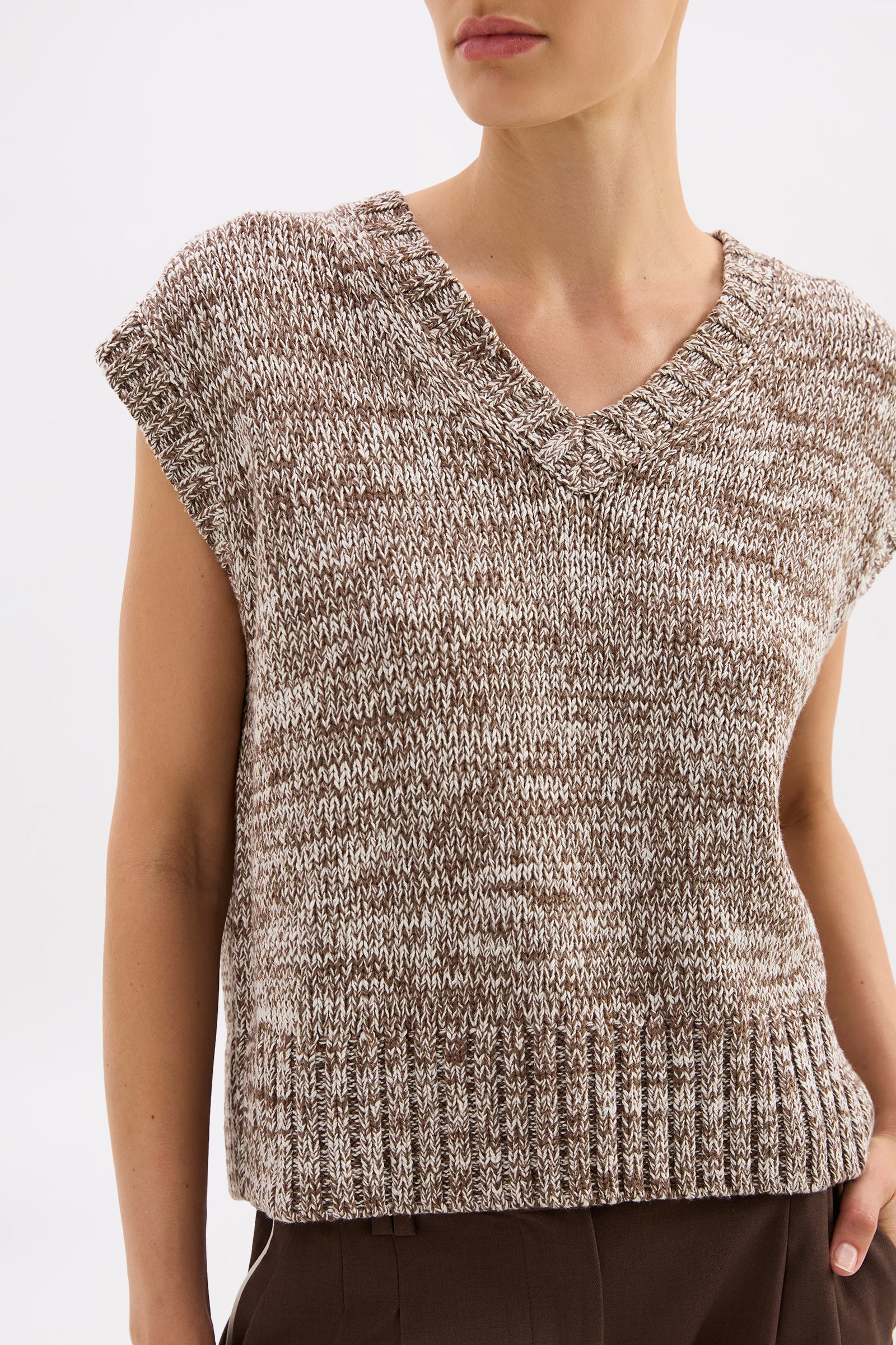 Mila Knit Vest Walnut Speckle