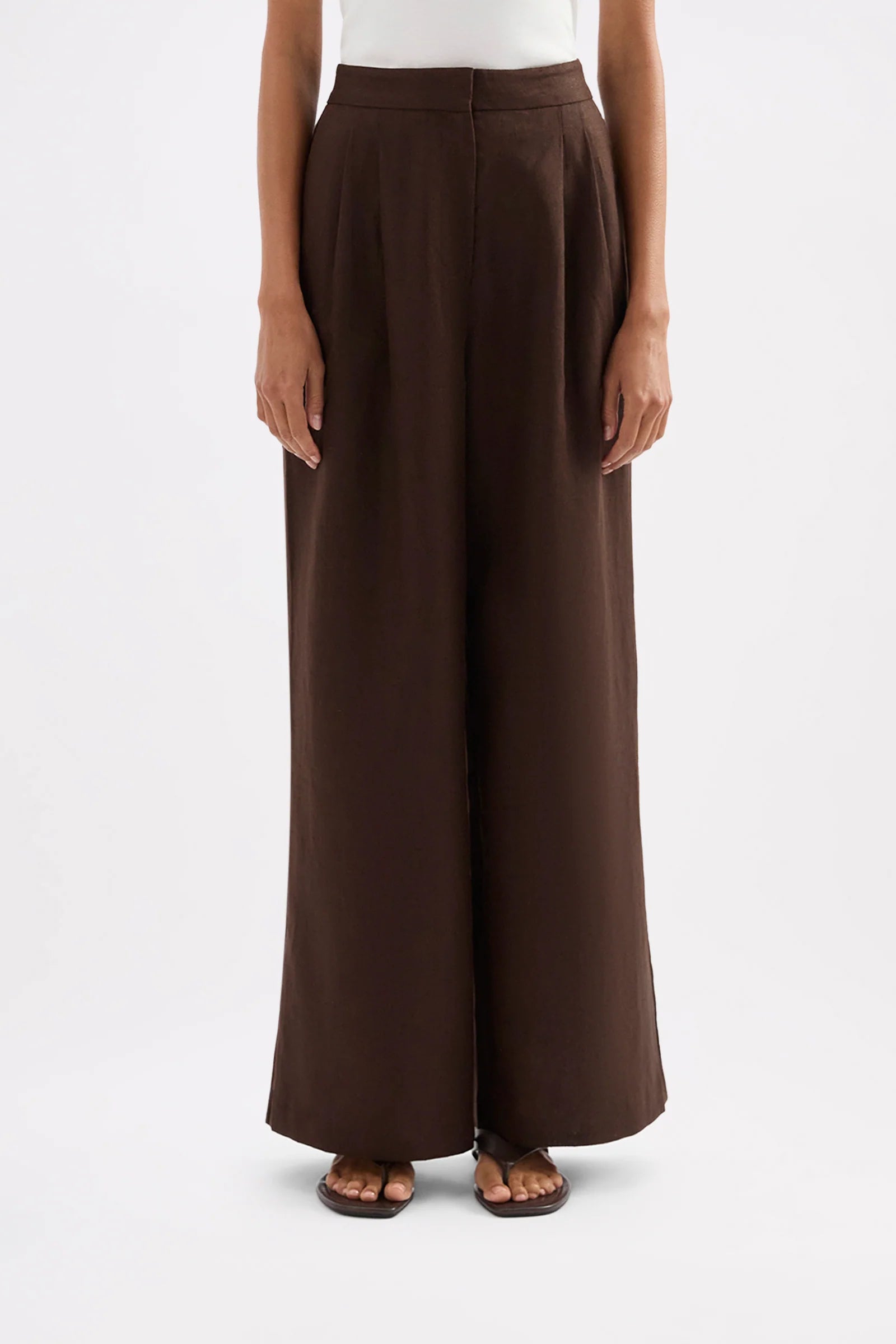 Thilda Linen Pant Chocolate