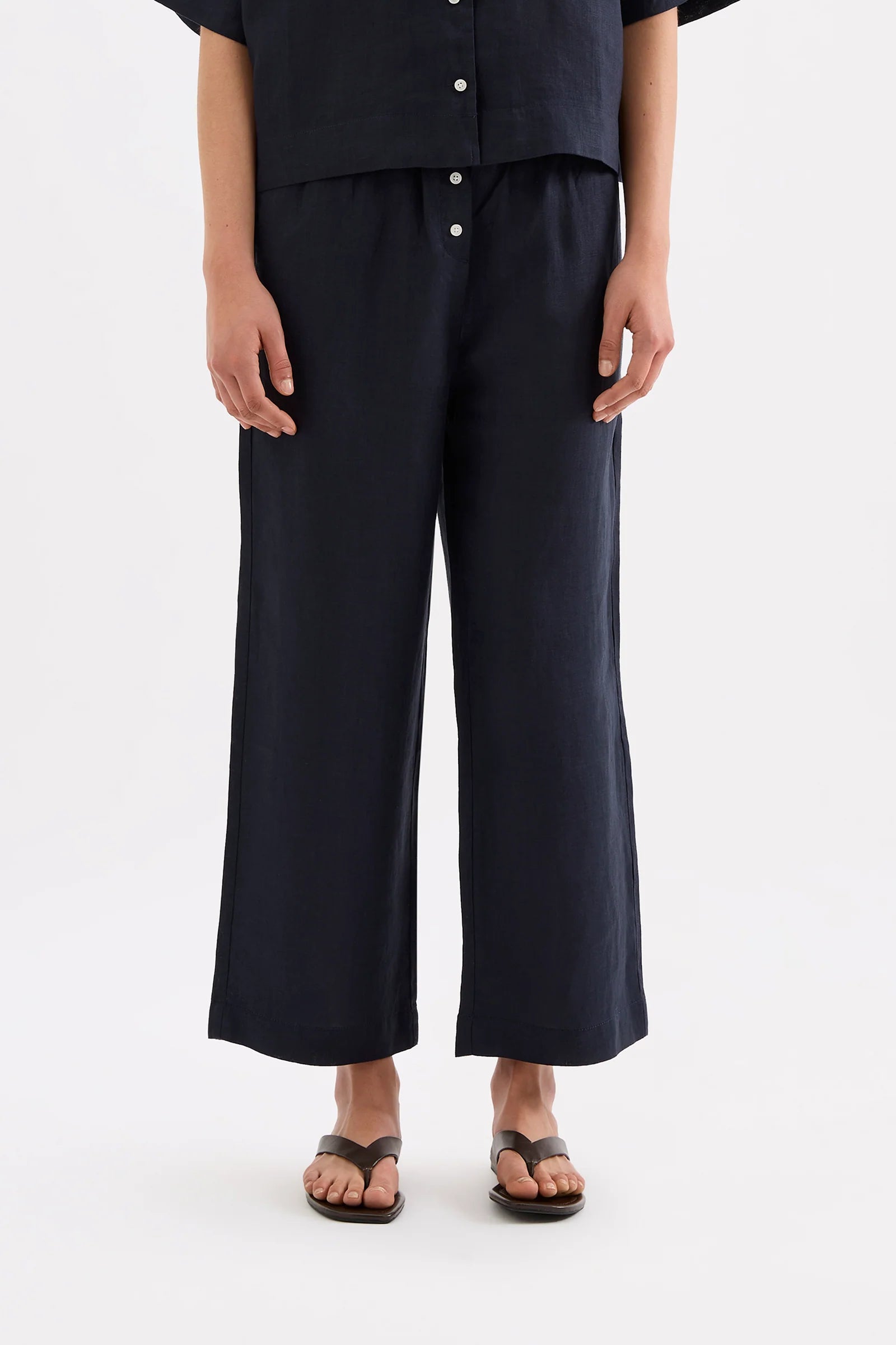 Lounge Linen Crop Pant Navy