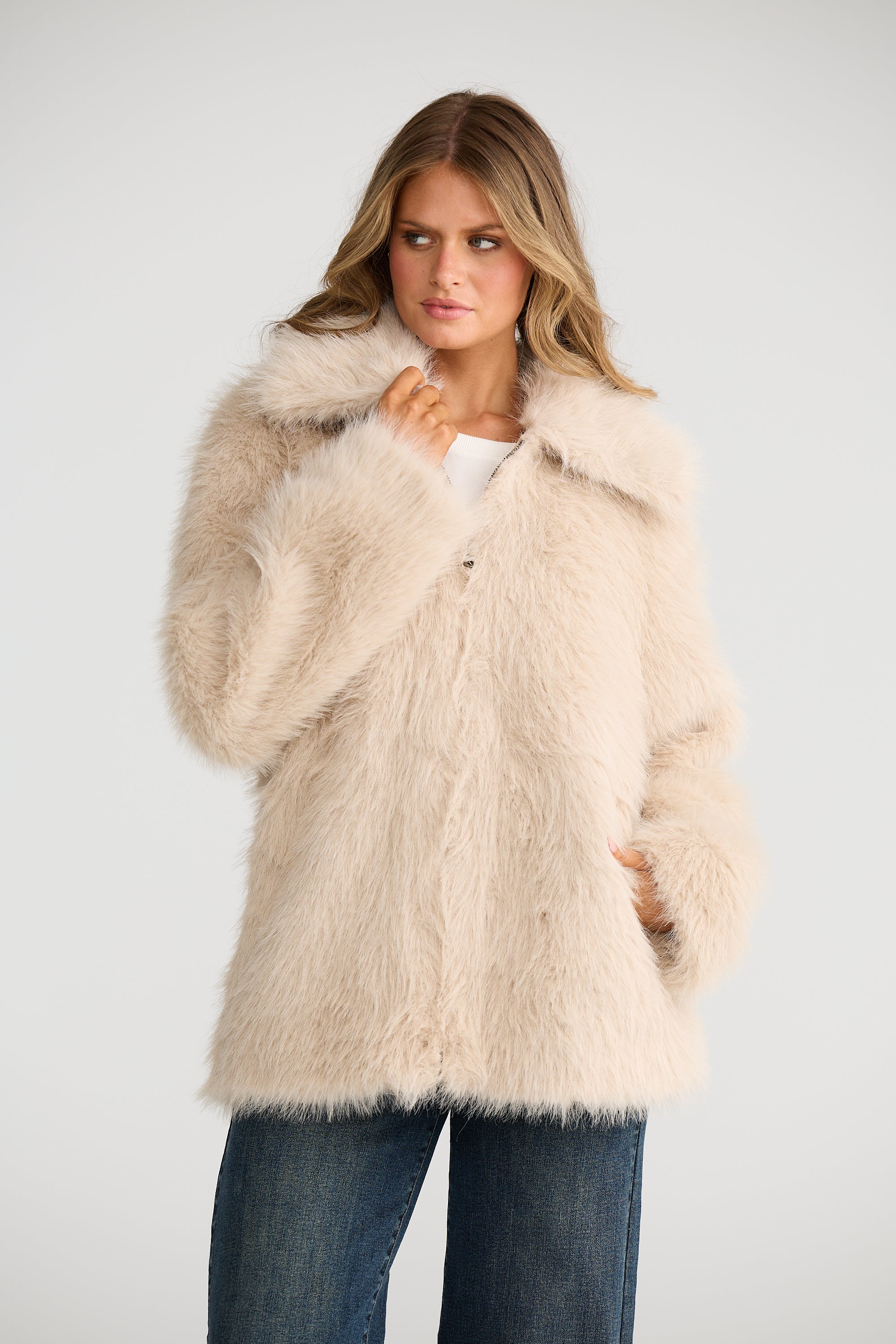 Sable Reversible Jacket Beige