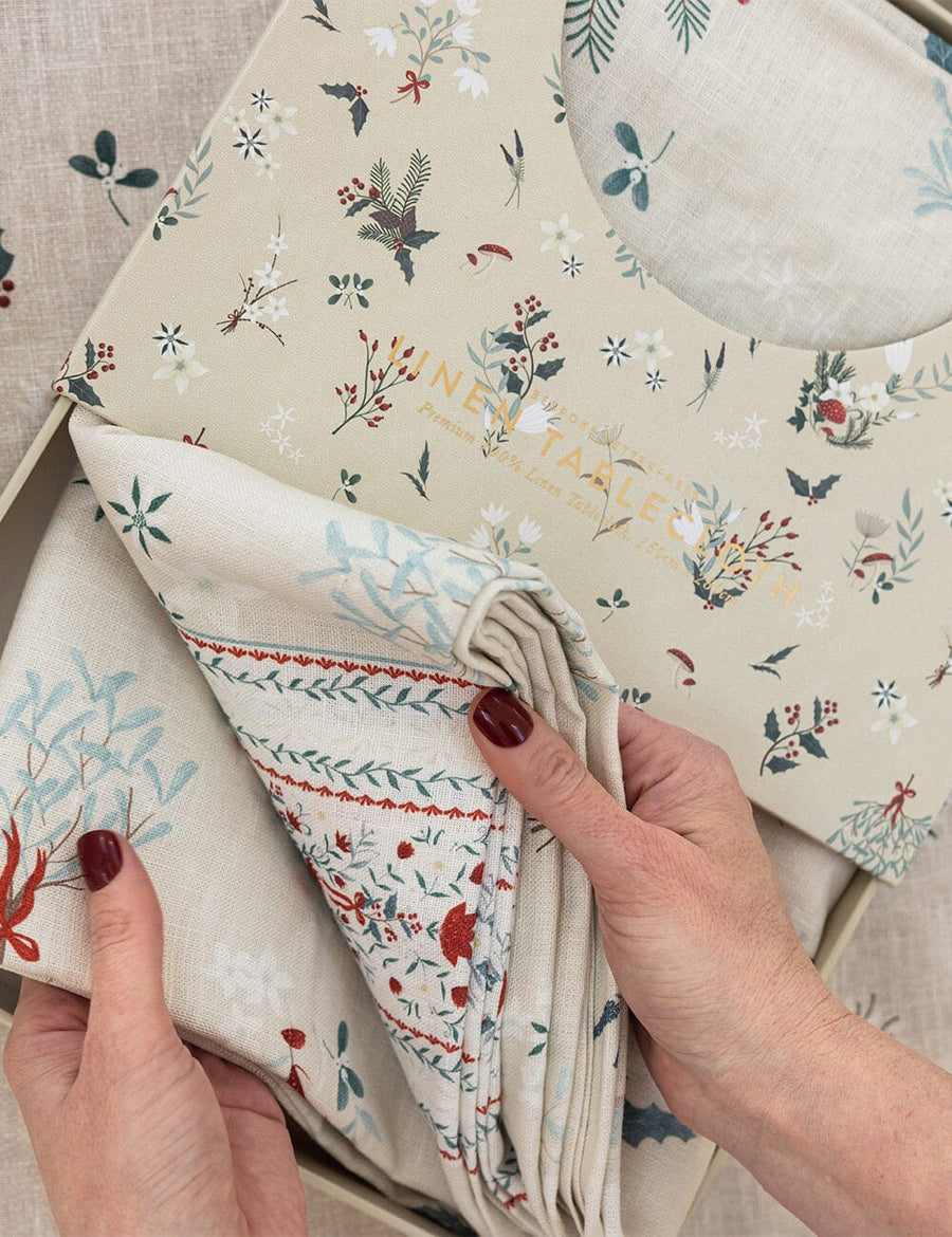 Heirloom Christmas Holly Linen Tablecloth