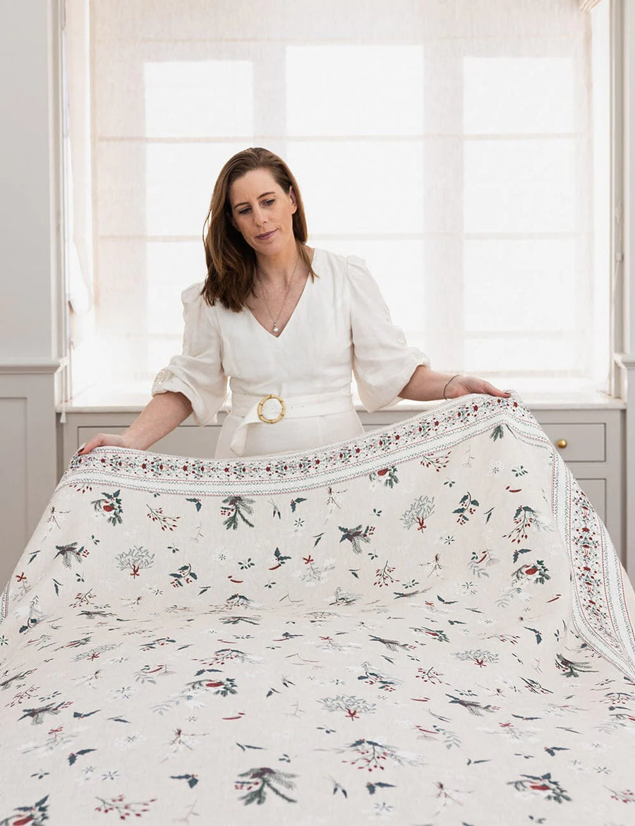Heirloom Christmas Holly Linen Tablecloth