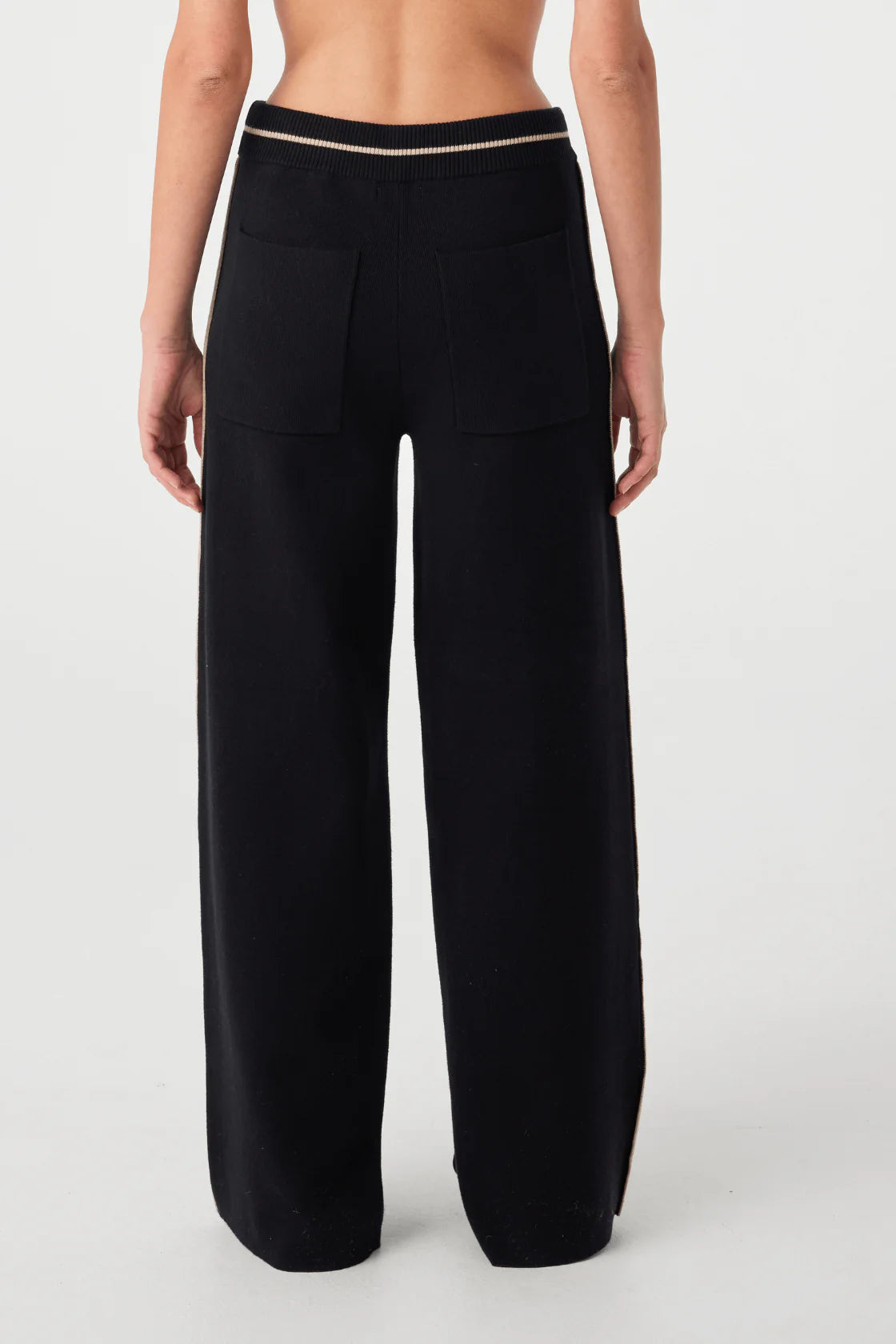 Milan Track Pant Black Taupe