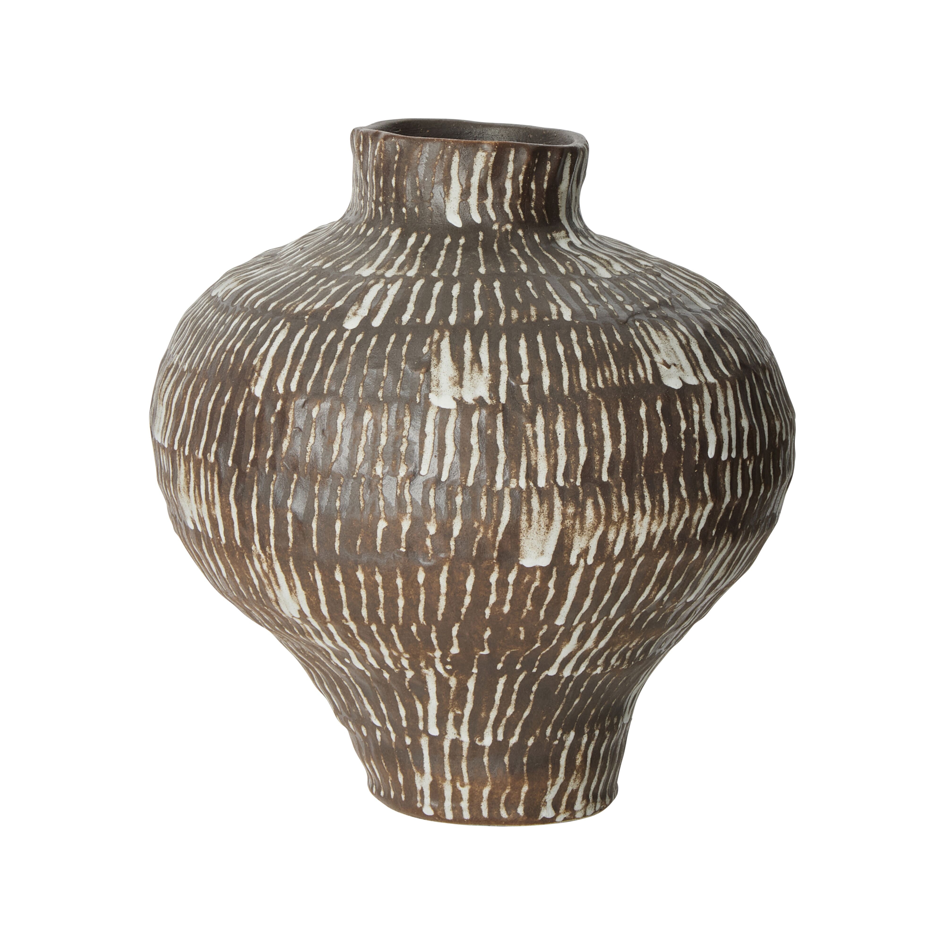 Grand Designs Arbor Vase - Brown & White