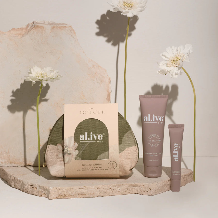The Retreat Hand & Lip Gift Set - Raspberry Blossom & Juniper