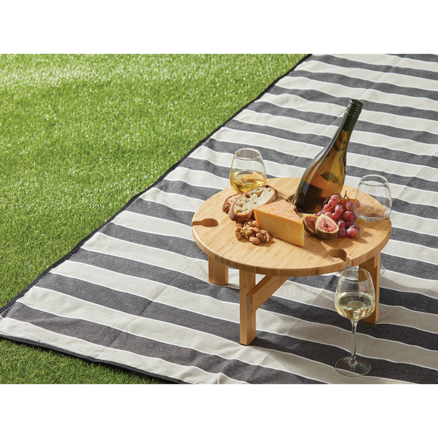 Wine & Serving Picnic Board