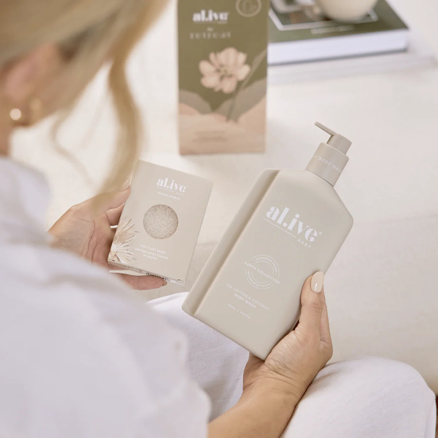 The Retreat Shower Gift Set - Sea Cotton & Coconut