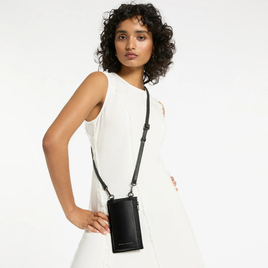 Voyager Leather Crossbody Bag - Black