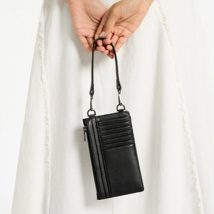 Voyager Leather Crossbody Bag - Black