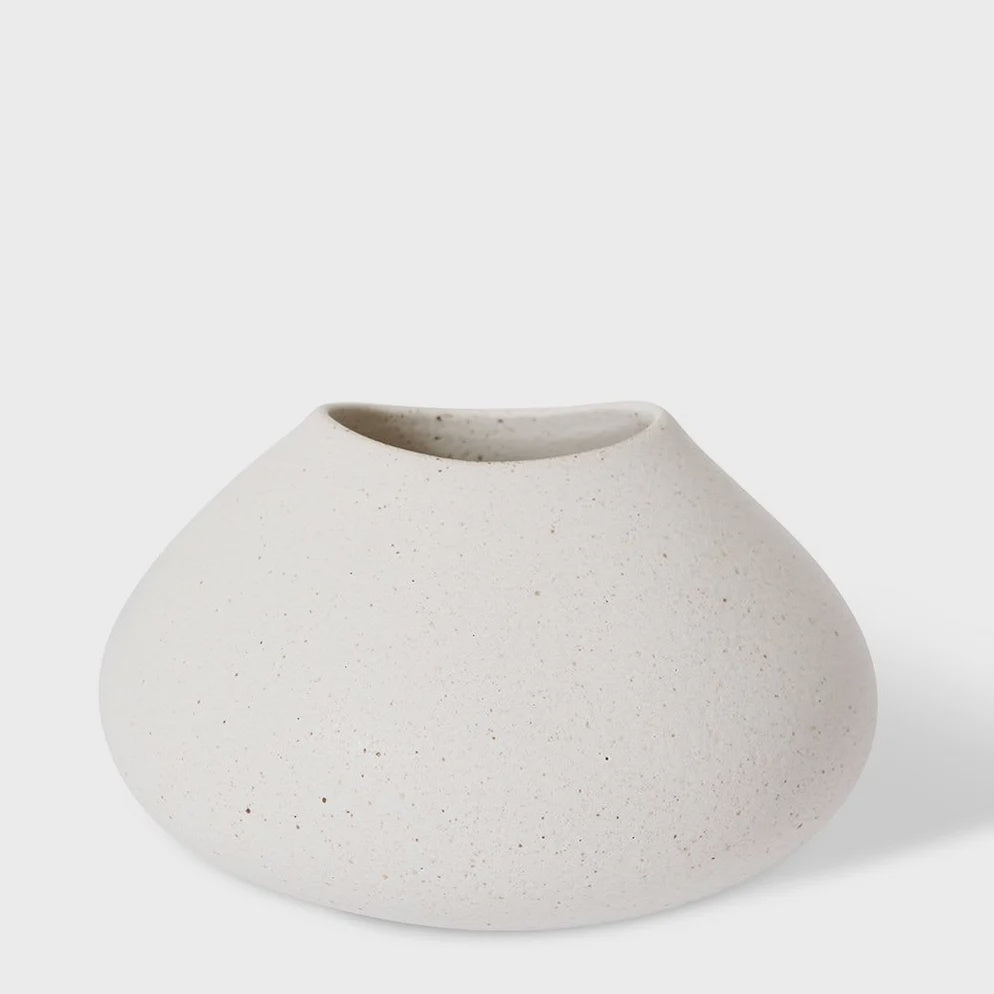 Matias Pod Vase Sandy White