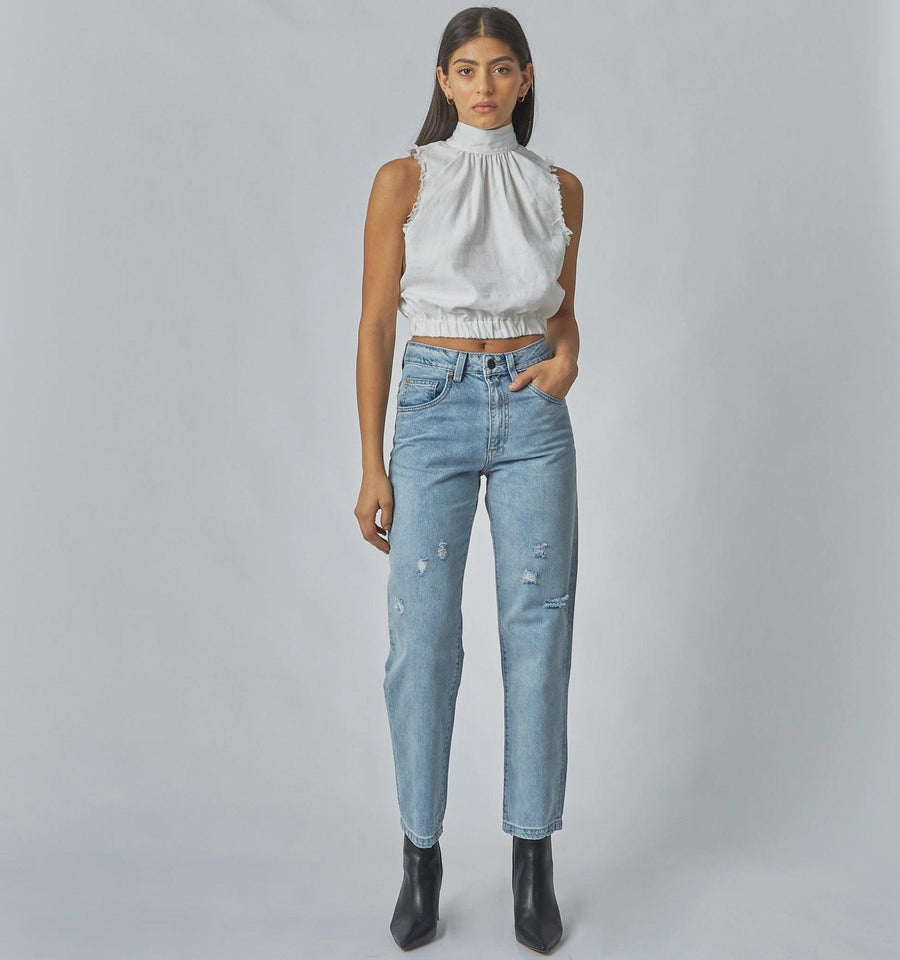 Shop Evie Wide Jeans - Sunbleached - At Kohl and Soda | Ready To Ship!