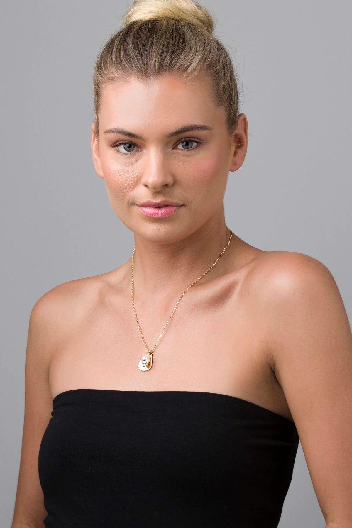 Florence Necklace - Kohl and Soda